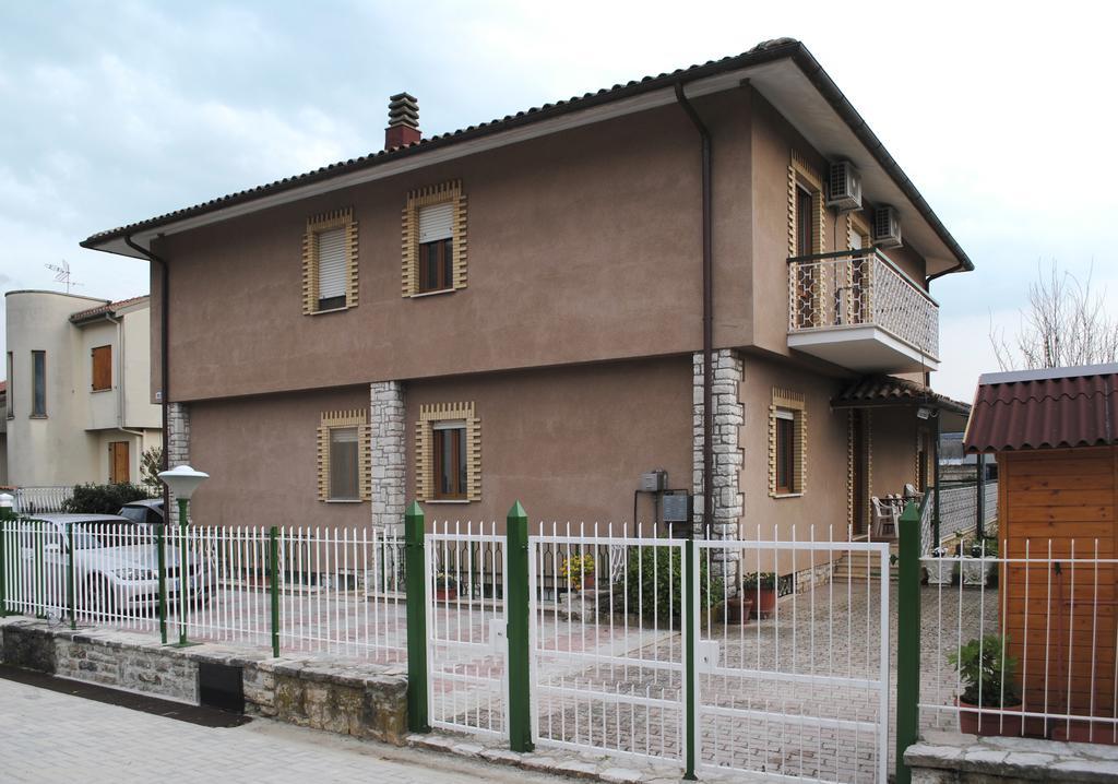 A Casa Di Gianna B&B Rieti Exterior foto